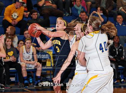 Thumbnail 3 in Seymour @ Gatlinburg-Pittman photogallery.
