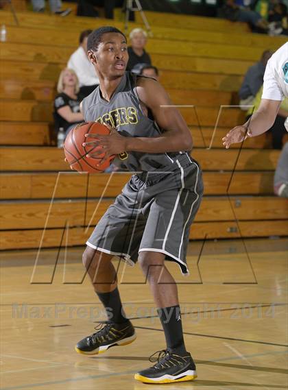 Thumbnail 2 in Edison vs. Deer Valley (Adidas Challenge) photogallery.