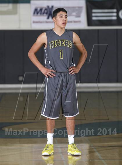 Thumbnail 3 in Edison vs. Deer Valley (Adidas Challenge) photogallery.