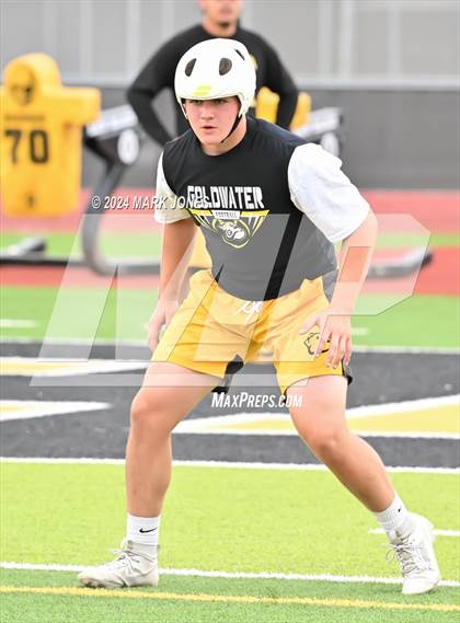 Thumbnail 1 in Goldwater vs. Deer Valley (Goldwater 7 on 7 Tournament) photogallery.