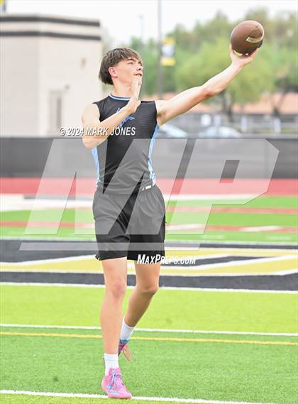 Thumbnail 1 in Goldwater vs. Deer Valley (Goldwater 7 on 7 Tournament) photogallery.
