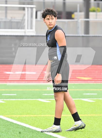 Thumbnail 2 in Goldwater vs. Deer Valley (Goldwater 7 on 7 Tournament) photogallery.
