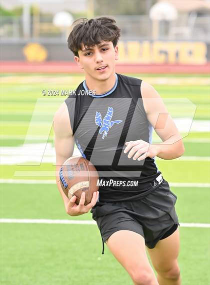 Thumbnail 2 in Goldwater vs. Deer Valley (Goldwater 7 on 7 Tournament) photogallery.