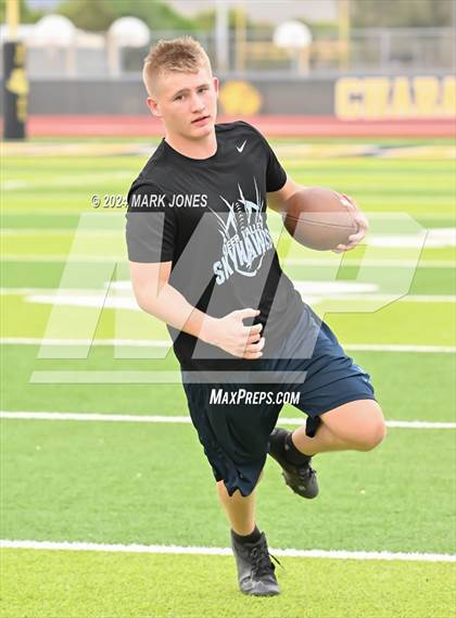 Thumbnail 3 in Goldwater vs. Deer Valley (Goldwater 7 on 7 Tournament) photogallery.
