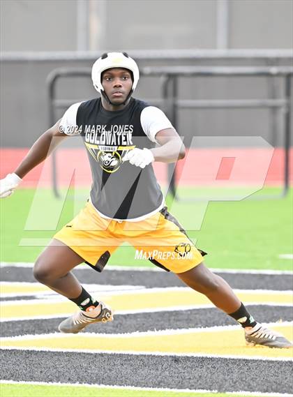 Thumbnail 2 in Goldwater vs. Deer Valley (Goldwater 7 on 7 Tournament) photogallery.