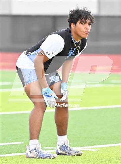 Thumbnail 3 in Goldwater vs. Deer Valley (Goldwater 7 on 7 Tournament) photogallery.