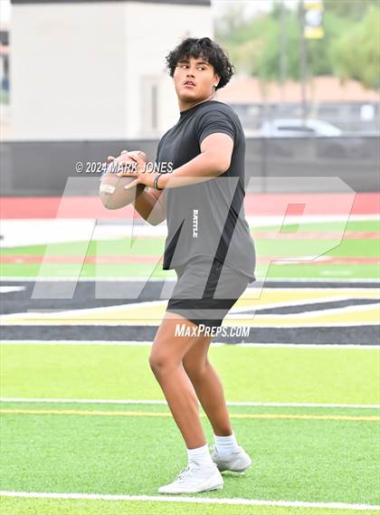 Thumbnail 3 in Goldwater vs. Deer Valley (Goldwater 7 on 7 Tournament) photogallery.