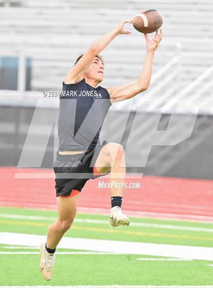 Thumbnail 2 in Goldwater vs. Deer Valley (Goldwater 7 on 7 Tournament) photogallery.