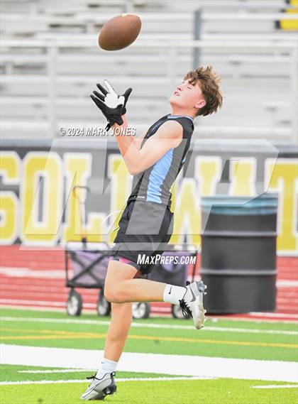 Thumbnail 3 in Goldwater vs. Deer Valley (Goldwater 7 on 7 Tournament) photogallery.
