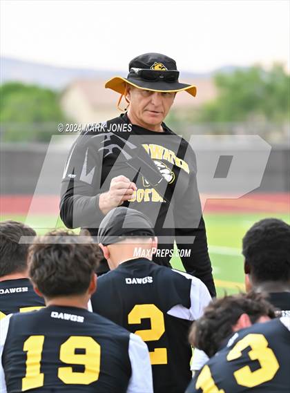 Thumbnail 2 in Goldwater vs. Deer Valley (Goldwater 7 on 7 Tournament) photogallery.