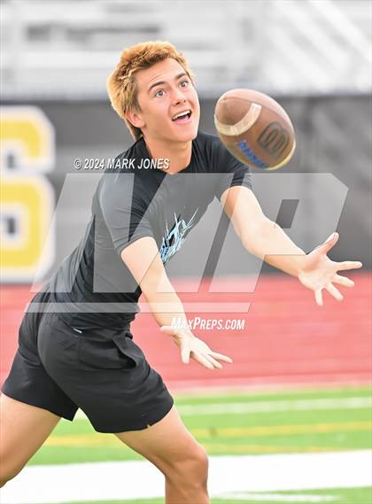Thumbnail 1 in Goldwater vs. Deer Valley (Goldwater 7 on 7 Tournament) photogallery.
