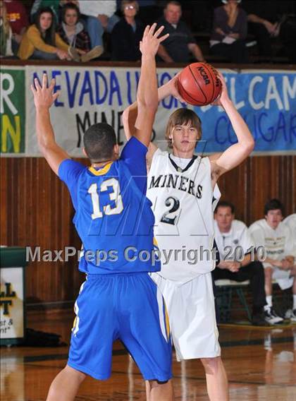 Thumbnail 1 in Nevada Union vs. Del Campo (Kendall Arnett Tournament) photogallery.