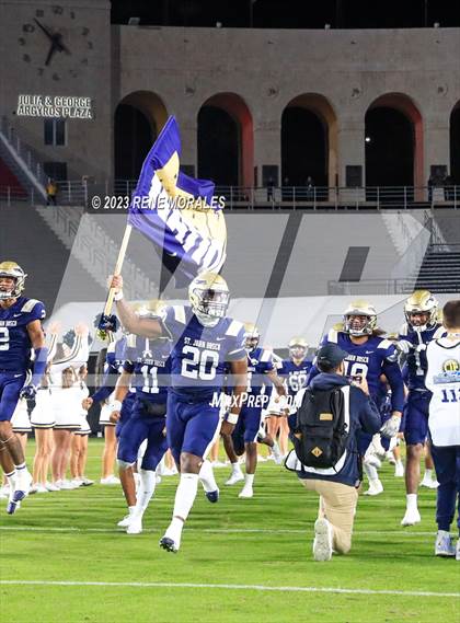 Thumbnail 1 in Mater Dei vs St John Bosco (CIF SS Div 1 Final) photogallery.