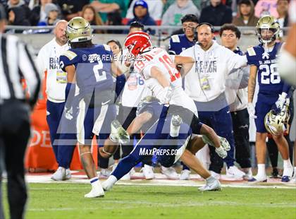 Thumbnail 3 in Mater Dei vs St John Bosco (CIF SS Div 1 Final) photogallery.