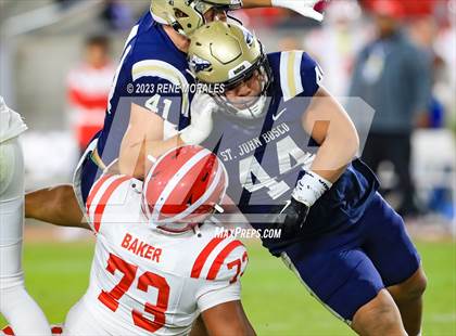 Thumbnail 2 in Mater Dei vs St John Bosco (CIF SS Div 1 Final) photogallery.