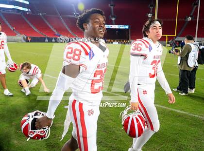 Thumbnail 1 in Mater Dei vs St John Bosco (CIF SS Div 1 Final) photogallery.