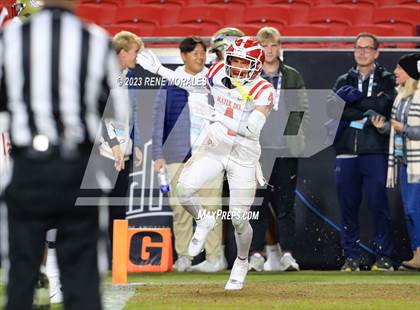 Thumbnail 2 in Mater Dei vs St John Bosco (CIF SS Div 1 Final) photogallery.