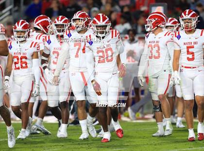 Thumbnail 1 in Mater Dei vs St John Bosco (CIF SS Div 1 Final) photogallery.