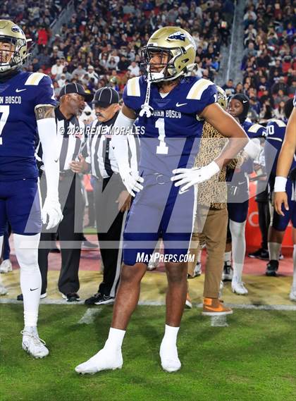 Thumbnail 2 in Mater Dei vs St John Bosco (CIF SS Div 1 Final) photogallery.