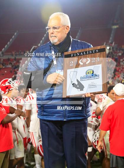 Thumbnail 3 in Mater Dei vs St John Bosco (CIF SS Div 1 Final) photogallery.