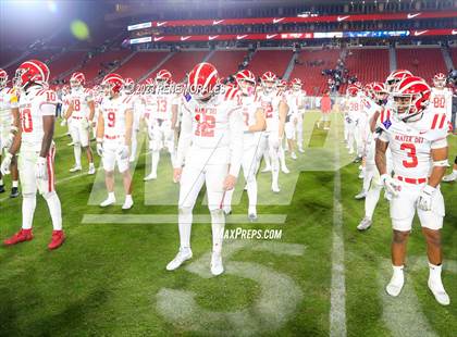 Thumbnail 2 in Mater Dei vs St John Bosco (CIF SS Div 1 Final) photogallery.