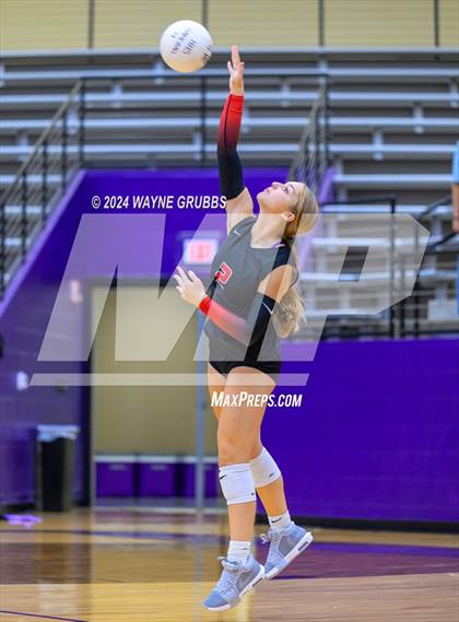 Thumbnail 2 in Tyler Legacy @ Hallsville photogallery.