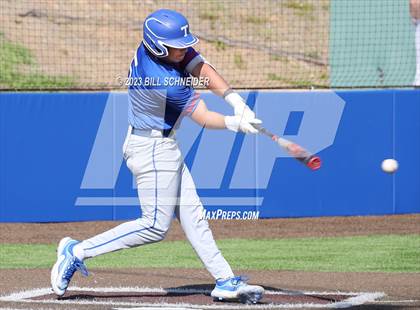 Thumbnail 2 in Tamalpais @ Marin Catholic (MCAL Semifinal) photogallery.