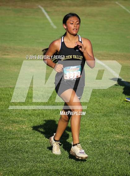 Thumbnail 2 in Cool Breeze Invitational photogallery.