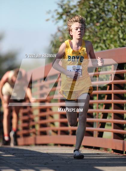 Thumbnail 2 in UIL Cross Country 3A Final (5K) photogallery.