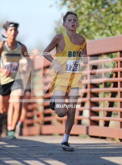 Thumbnail 2 in UIL Cross Country 3A Final (5K) photogallery.