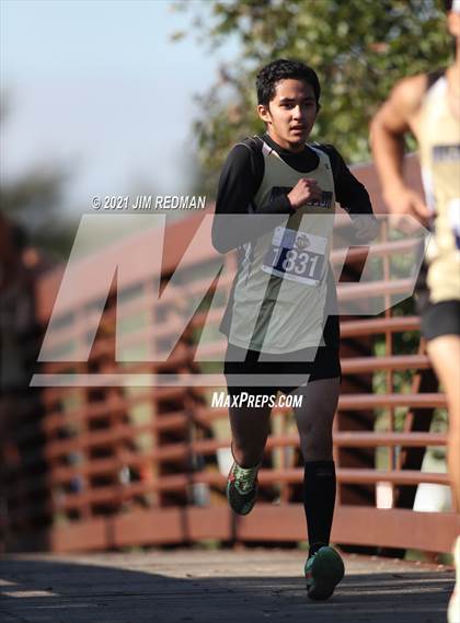 Thumbnail 2 in UIL Cross Country 3A Final (5K) photogallery.