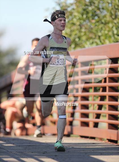 Thumbnail 1 in UIL Cross Country 3A Final (5K) photogallery.