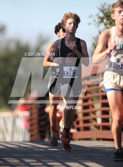 Thumbnail 1 in UIL Cross Country 3A Final (5K) photogallery.