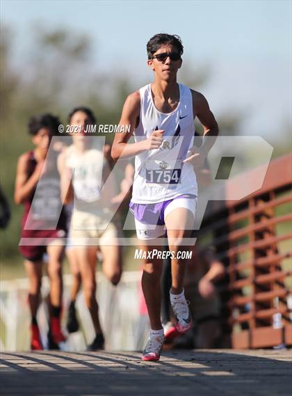 Thumbnail 1 in UIL Cross Country 3A Final (5K) photogallery.