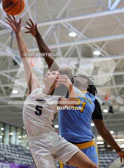 Thumbnail 3 in Putnam City West vs. Plano East (Hoopin on the Hill) photogallery.