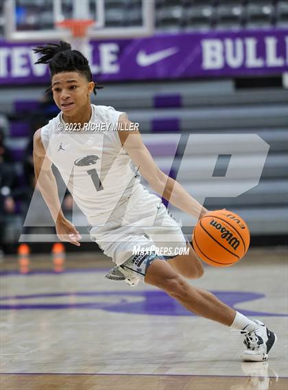 Thumbnail 2 in Putnam City West vs. Plano East (Hoopin on the Hill) photogallery.