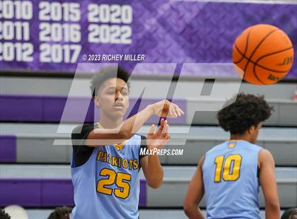 Thumbnail 2 in Putnam City West vs. Plano East (Hoopin on the Hill) photogallery.