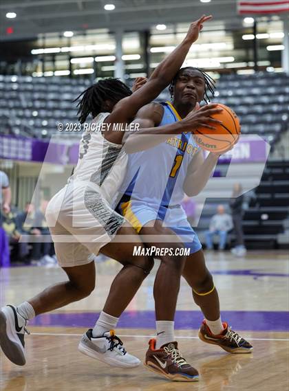 Thumbnail 3 in Putnam City West vs. Plano East (Hoopin on the Hill) photogallery.