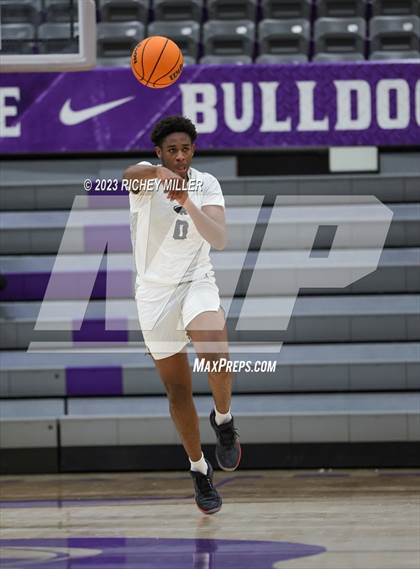 Thumbnail 1 in Putnam City West vs. Plano East (Hoopin on the Hill) photogallery.
