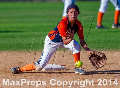 Thumbnail 1 in Marshall @ Brandeis photogallery.