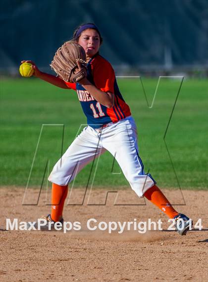 Thumbnail 3 in Marshall @ Brandeis photogallery.