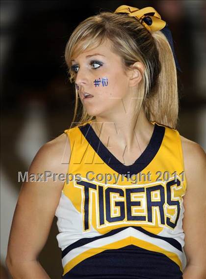 Thumbnail 1 in McNeil @ Stony Point photogallery.