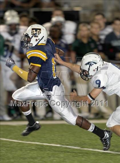 Thumbnail 3 in McNeil @ Stony Point photogallery.