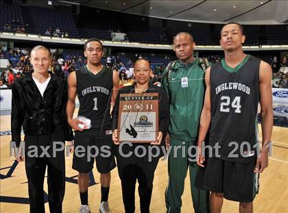 Thumbnail 2 in Inglewood vs. Harvard-Westlake (CIF SS 3A Final) photogallery.