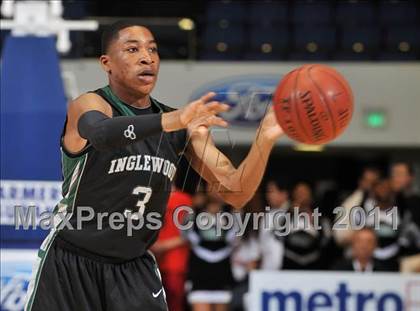 Thumbnail 1 in Inglewood vs. Harvard-Westlake (CIF SS 3A Final) photogallery.