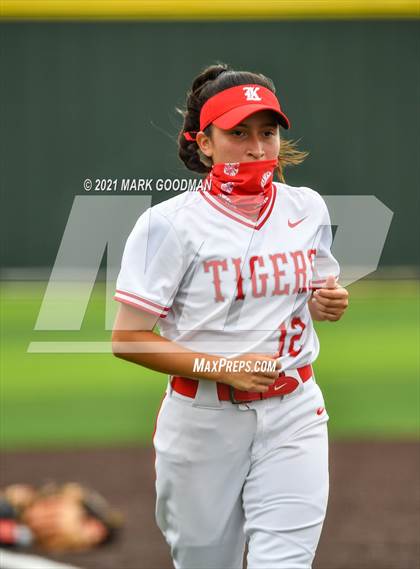 Thumbnail 3 in Katy vs Clear Springs (UIL 6A Regional Semi-Final Playoff) photogallery.