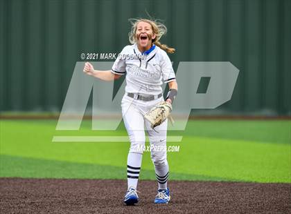 Thumbnail 1 in Katy vs Clear Springs (UIL 6A Regional Semi-Final Playoff) photogallery.