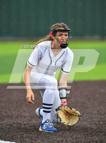 Thumbnail 3 in Katy vs Clear Springs (UIL 6A Regional Semi-Final Playoff) photogallery.