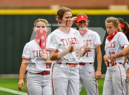 Thumbnail 1 in Katy vs Clear Springs (UIL 6A Regional Semi-Final Playoff) photogallery.