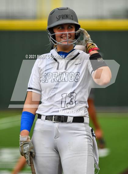 Thumbnail 1 in Katy vs Clear Springs (UIL 6A Regional Semi-Final Playoff) photogallery.